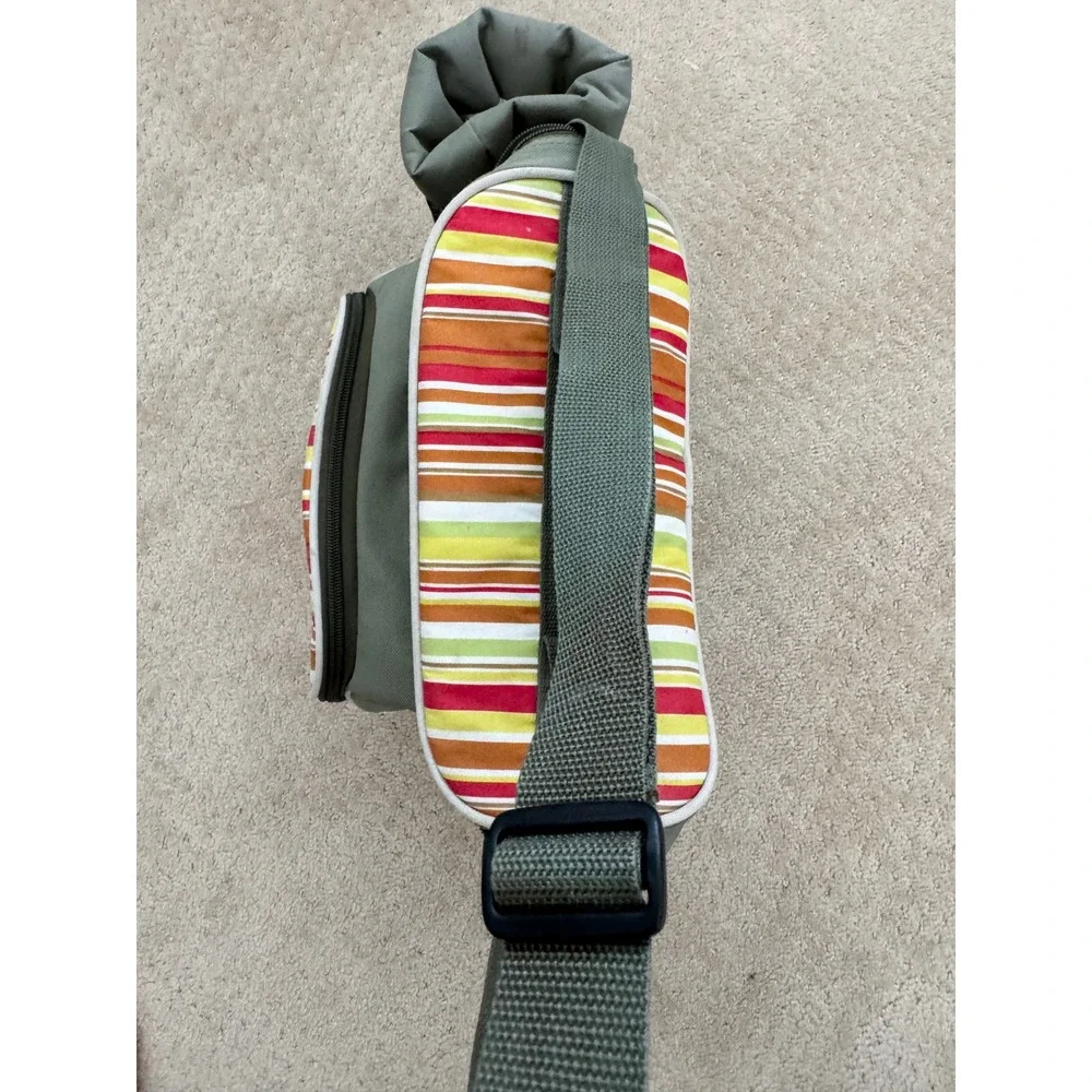 Insulated Picnic Cooler Bag Set with Service for 4 People-Striped Olive Green